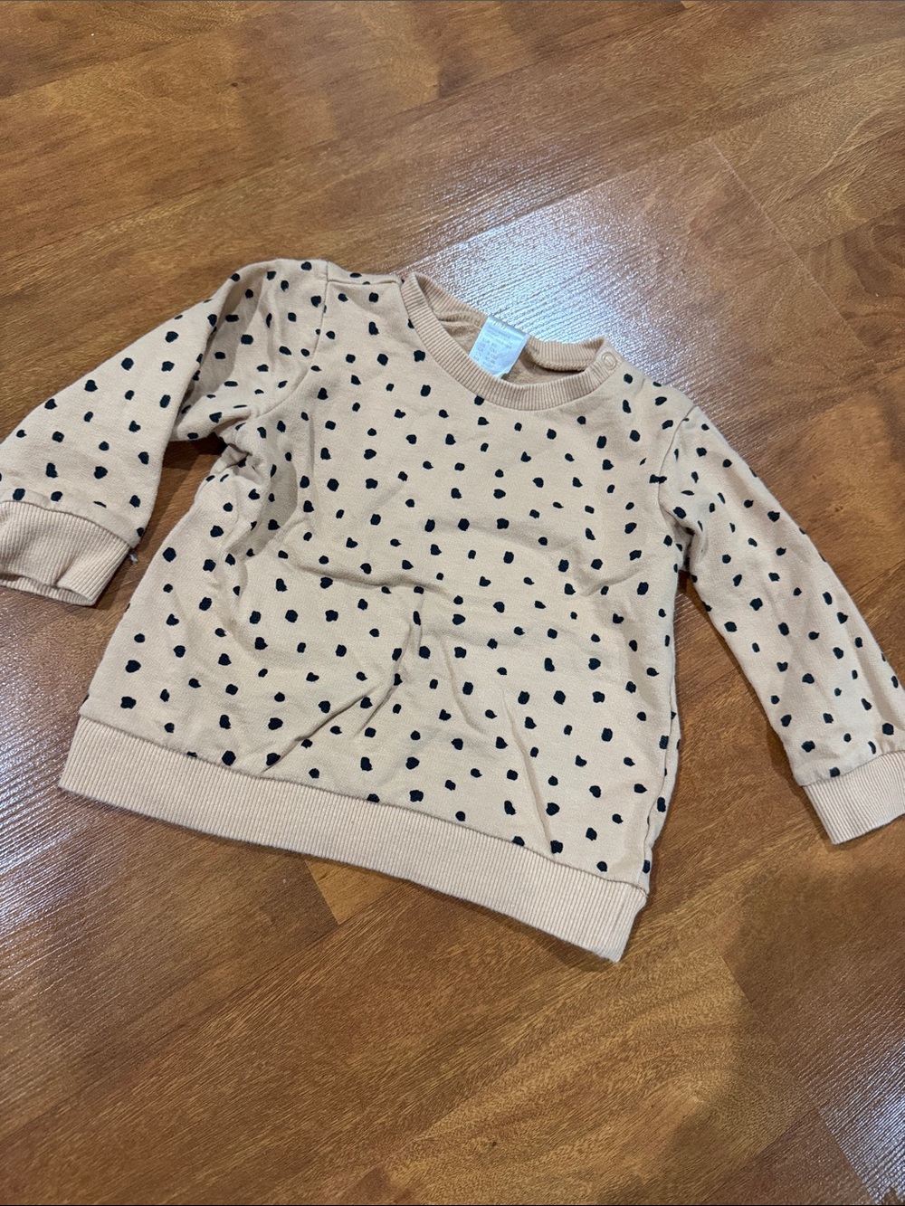 H&M Beige Sweatshirt with Black Heart Dots